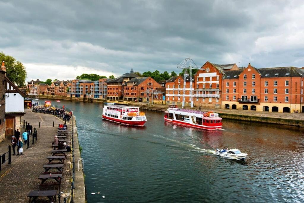 The Riverside At Woodsmill Quay With Parking York Exteriér fotografie